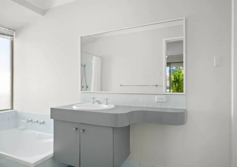 Project 37 - Image 01